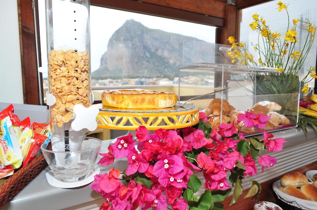 Rooms And Breakfast Zefiro San Vito Lo Capo Ngoại thất bức ảnh