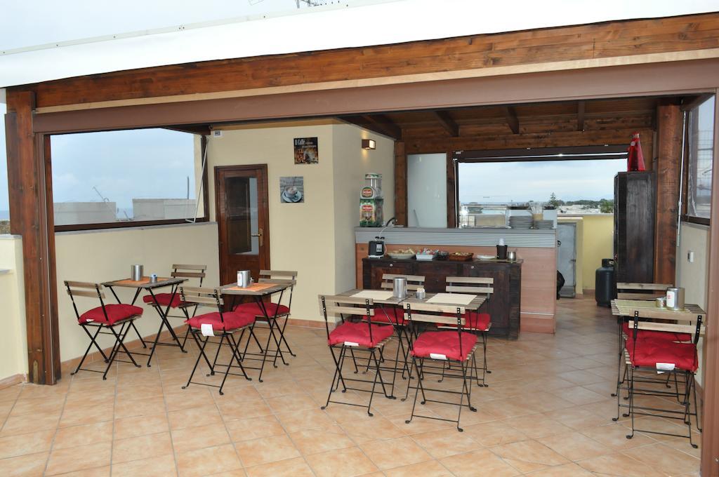 Rooms And Breakfast Zefiro San Vito Lo Capo Ngoại thất bức ảnh